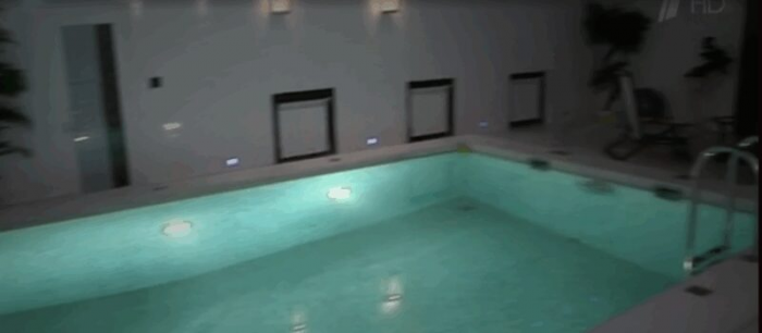 «Она чуть не лишилась всего»: как выглядит особняк Алены Кравец, в который она возвращалась дважды