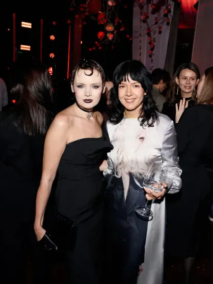 Яна Рудковская, Сати Спивакова, Полина Аскери и Ян Абрамов на дне рождения Кристины Потупчик: новые фото