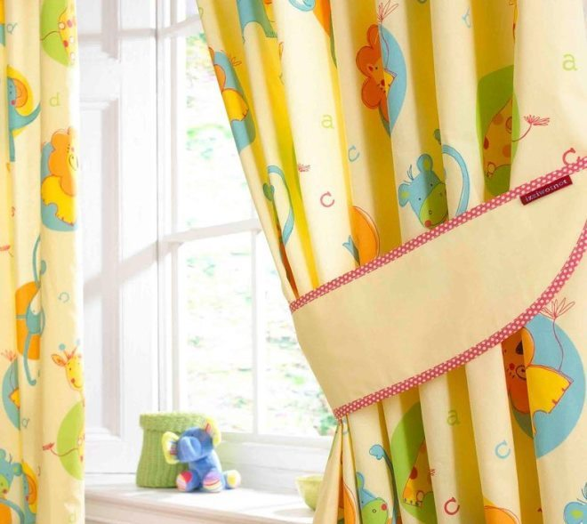Шторы в детскую комнату: как выбрать лучшую модель (136 фото)
