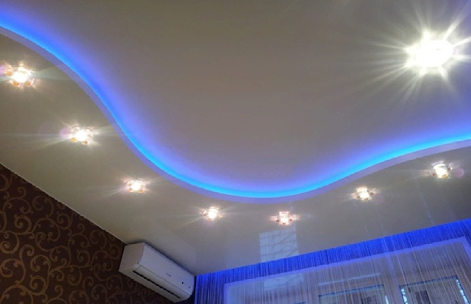 Дизайн потолочных плинтусов в интерьере: фото, как выбрать лучший вариант для интерьера (67 фото)