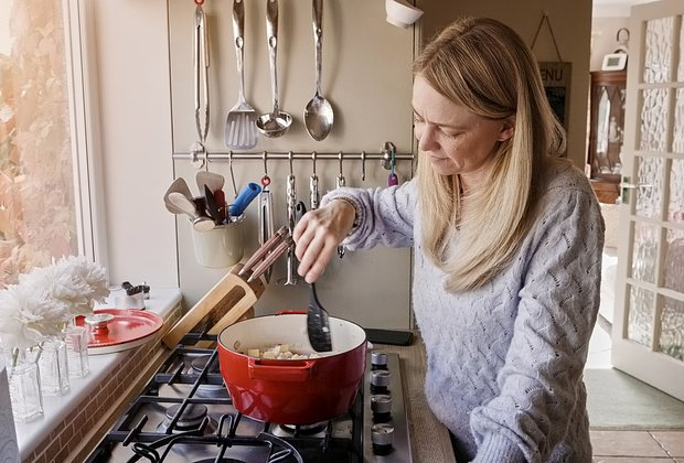 Как приготовить рагу: 8 традиционных и оригинальных рецептов с мясом и овощами