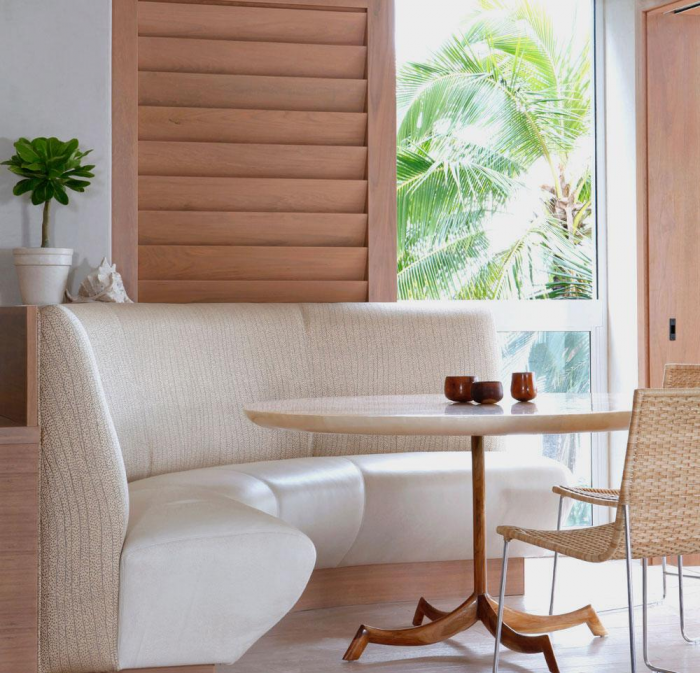 Диван на кухню: нюансы выбора мебели для комнат разных площадей и стилей (62 фото)