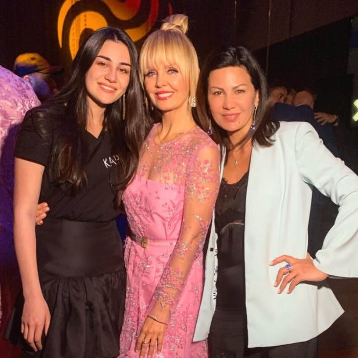 «Я оставил всё и ушёл в шортах»: почему первая жена Пригожина до сих пор конфликтует с экс-супругом и его 36-летним сыном