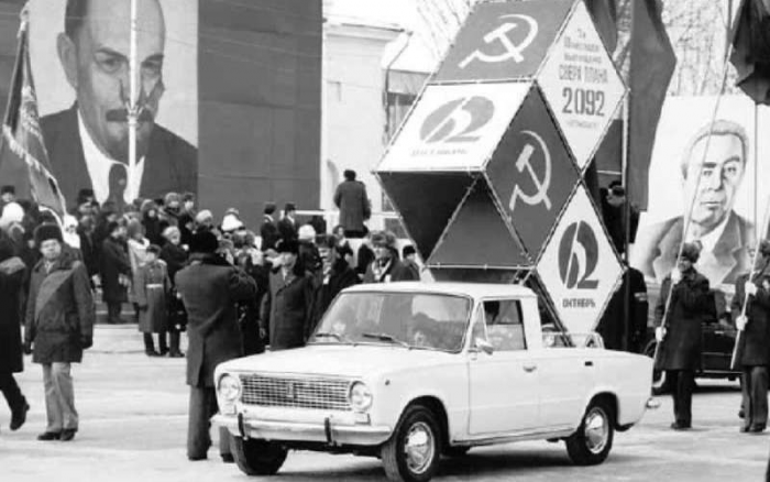 Турист, «Полседьмого» и кабриолеты: какие секретные Жигули не доезжали до прилавков