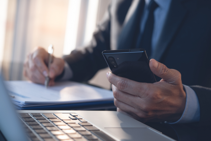 Когда ставится запятая перед союзом «и»? Правила, исключения и примеры