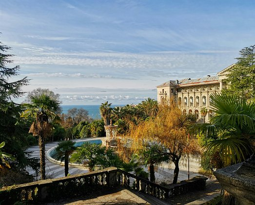 Где отдыхать в июле 2026 года? Лучшие направления в России и за границей