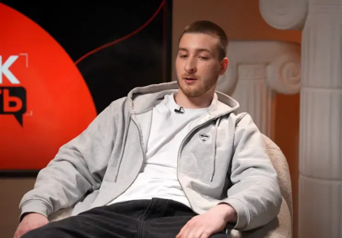 "Я не могу доверять этому человеку, поганое отношение". Старший сын Евгения Плющенко впервые рассказал об обидах на отца, отношении к его детям и Яне Рудковской