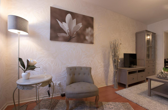 Как обустроить однокомнатную квартиру: планировка, отделка, цвет, свет (64 фото)