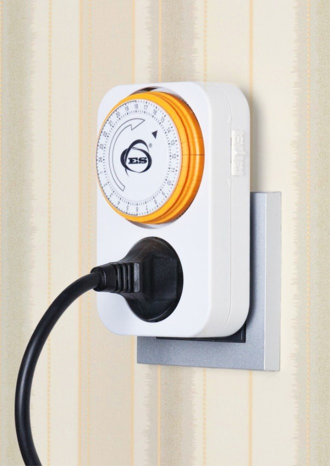 Розетка с таймером: виды и основные характеристики (15 фото)