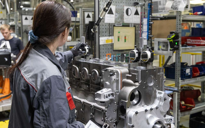 Завод российских моторов