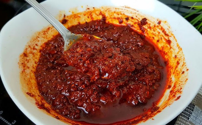 Уйгурская приправа: потрясающий соус из обычного черного перца. Одна ложка сделает вкусным что угодно