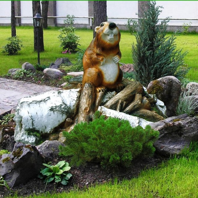 Как украсить участок около дома своими руками: фото, знакомые решения и креативные идеи  (44 фото)