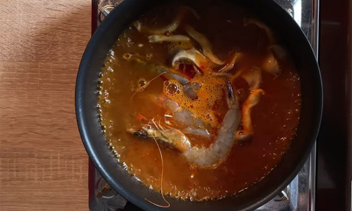 Домашний Том Ям за 20 минут: главный суп Азии варить проще, чем кажется