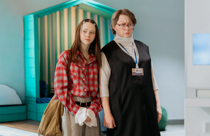 Снова в школу: вышел трейлер второго сезона сериала «Олдскул» с Марией Ароновой