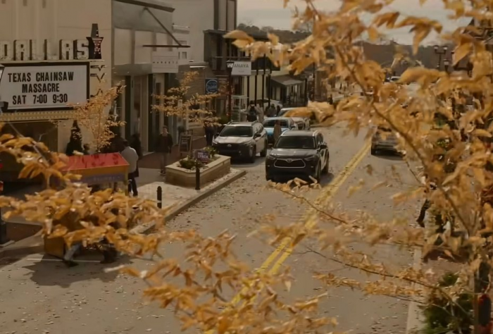 В кино — «Крик 7». Оправдывает ли ожидания самая коммерчески успешная серия культового хоррора?