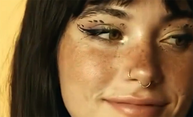 Новую ИИ-актрису не отличить от настоящей. В Голливуде испугались, что люди будут больше не нужны