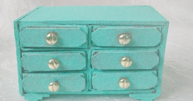 Мебель из картона: оригинальные идеи создания кукольных предметов (51 фото)