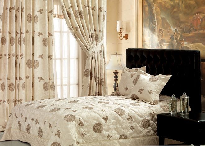 Покрывало на кровать в спальню в современном стиле (71 фото)