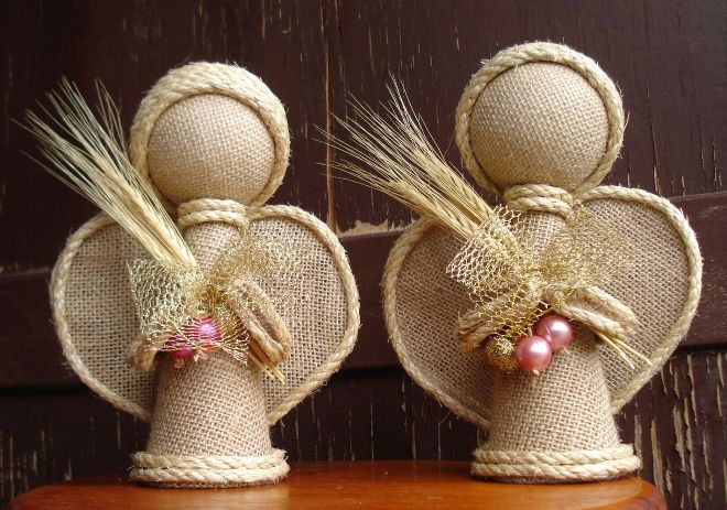 Самые популярные и необычные украшения дверей на Новый год (63 фото)