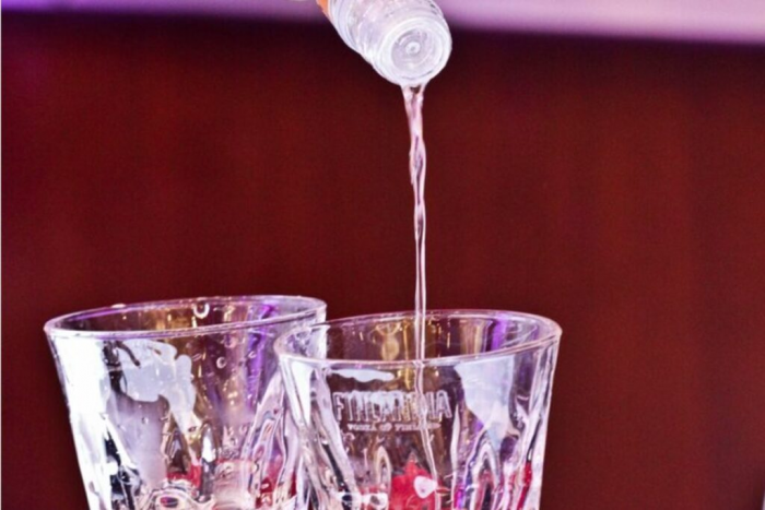 Как получить кристально чистый самогон: секреты мастерства