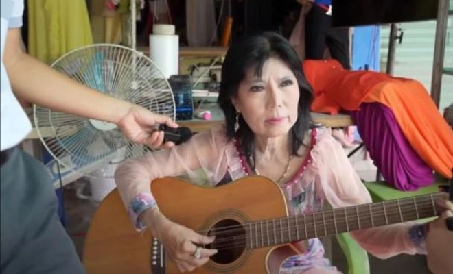 Женщина из Вьетнама, говорит, что не спит 30 лет. Она рассказала о причине