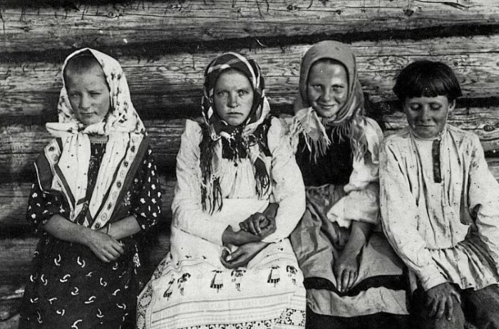 Незаконнорожденные на Руси: Как к ним относились и чью фамилию они носили