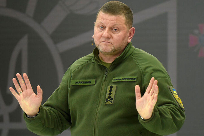 Залужный заговорил о размещении ядерного оружия на территории Украины