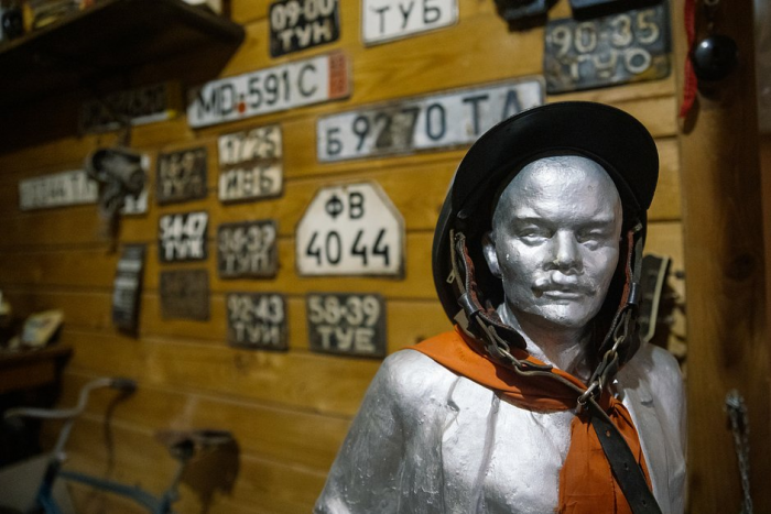 «Чтобы восстановить такой мотоцикл, нужно лет десять жизни» Россиянин собрал коллекцию из 427 мотоциклов и создал уникальный музей