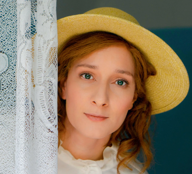 «Я чудила как могла»: почему дочь знаменитой Полищук долго довольствовалась ролями второго плана и кто стал её вторым мужем?