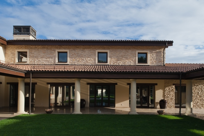 Архитектурные стили домов и коттеджей: как выбрать свое направление (131 фото)