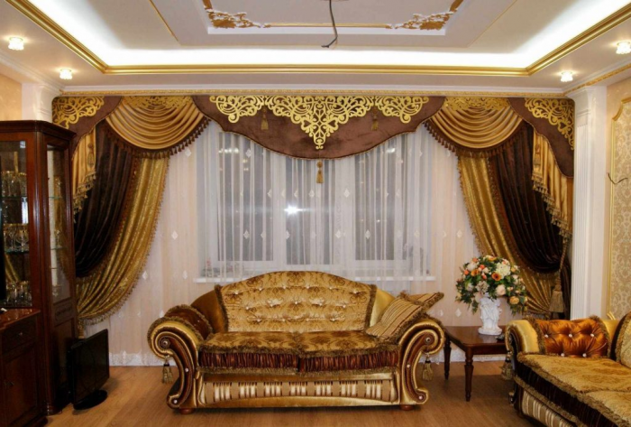Шторы в гостиную с ламбрекенами — идеи для интерьера, рекомендации