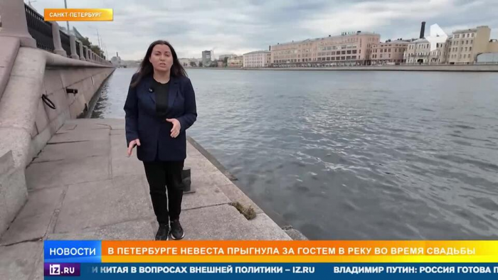 Невеста c братом устроили опасный заплыв на свадьбе в Петербурге
