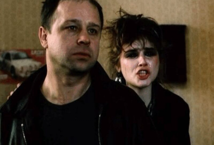 «Он не сломался»: 78-летний Владимир Ильин борется с раком, но продолжает творить и жить в уединении