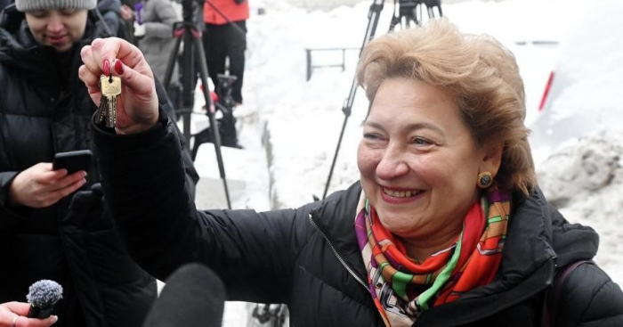 «Если тронешь хоть одну вещь - сядешь!»: Лурье не поверила своим глазам, когда вошла в квартиру. Зачем Долина оставила пианино и картины.