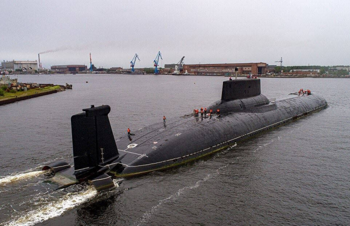 Можно ли приобрести списанную подводную лодку и использовать её для путешествий