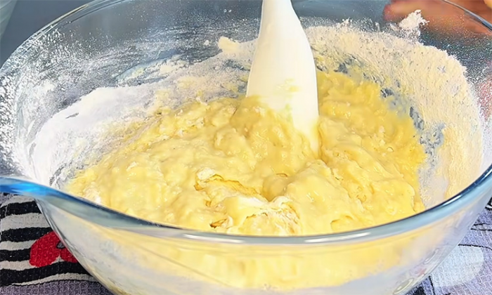 Польские булочки вкуснее торта: с ягодами, заварным кремом и хрустящей крошкой