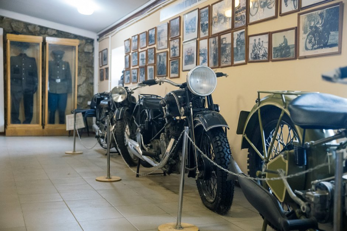 «Чтобы восстановить такой мотоцикл, нужно лет десять жизни» Россиянин собрал коллекцию из 427 мотоциклов и создал уникальный музей