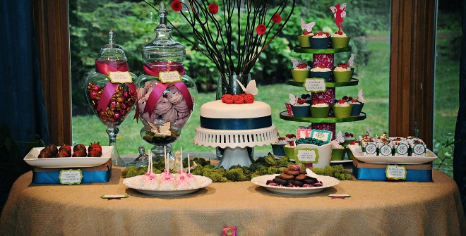 Как украсить стол на день рождения ребенка, чтобы он остался доволен (39 фото)