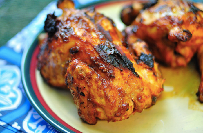 9 способов изменить вкус запеченной курицы