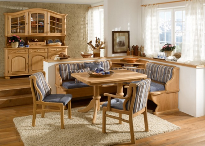 Диван на кухню: нюансы выбора мебели для комнат разных площадей и стилей (62 фото)