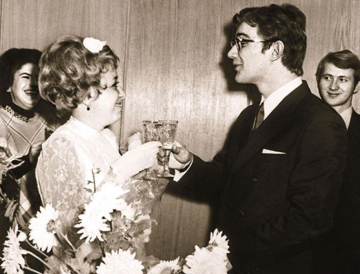 «Я его бросила!»: 76-летняя звезда «Ворониных» Анна Фроловцева, борющаяся с опухолью, раскаялась в ошибках молодости