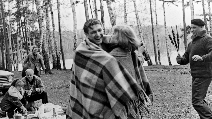 «Он себя как Мюнхгаузен вытаскивал из себя же предыдущего»: как работал Марлен Хуциев