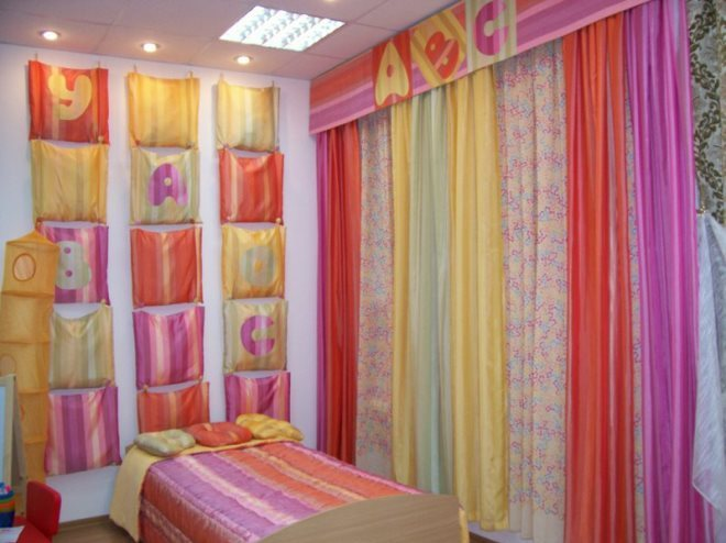 Шторы в детскую комнату: как выбрать лучшую модель (136 фото)
