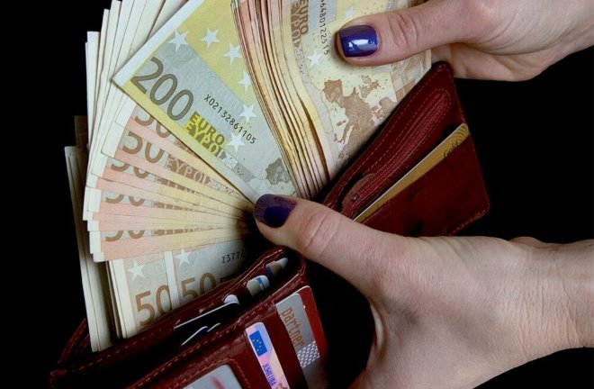 Средняя зарплата в мире: все, что нужно знать потенциальным иммигрантам