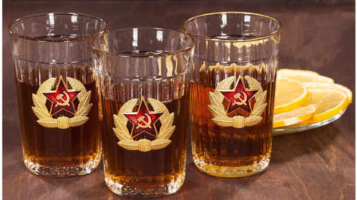 Западные инженеры не верили своим глазам: как простая советская стекляшка за 3 копейки выдержала то, на чем ломались лучшие станки Европы