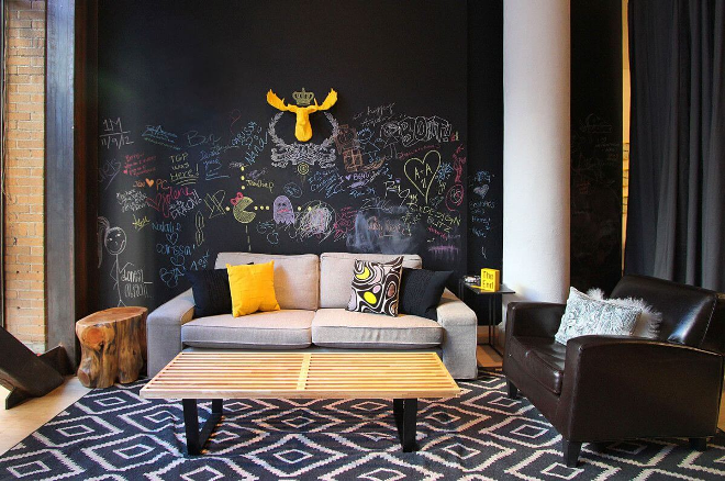 Декор стен: многообразие вариантов и сложности выбора (82 фото)