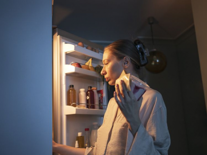 Чем опасны поздние ужины: эволюционная ловушка в мире 24/7