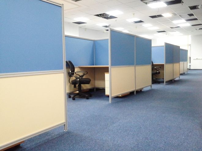 Мобильные перегородки – современные конструкции для практичного зонирования пространства (62 фото)
