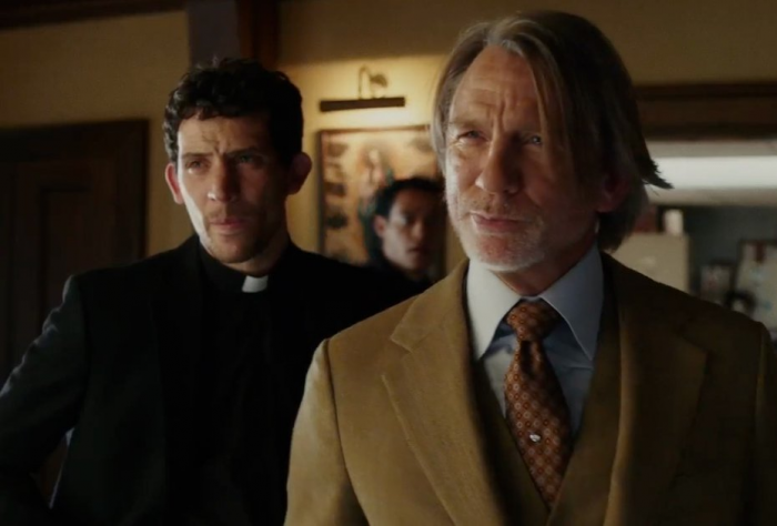 В сети — третий «Достать ножи» с Дэниелом Крэйгом и сборной звезд Голливуда. Почему его обязательно стоит увидеть?