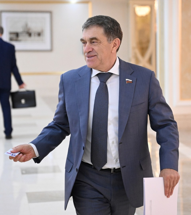 Нажитое непосильным стыдом: За три месяца у российских коррупционеров изъяли больше 150 миллиардов рублей